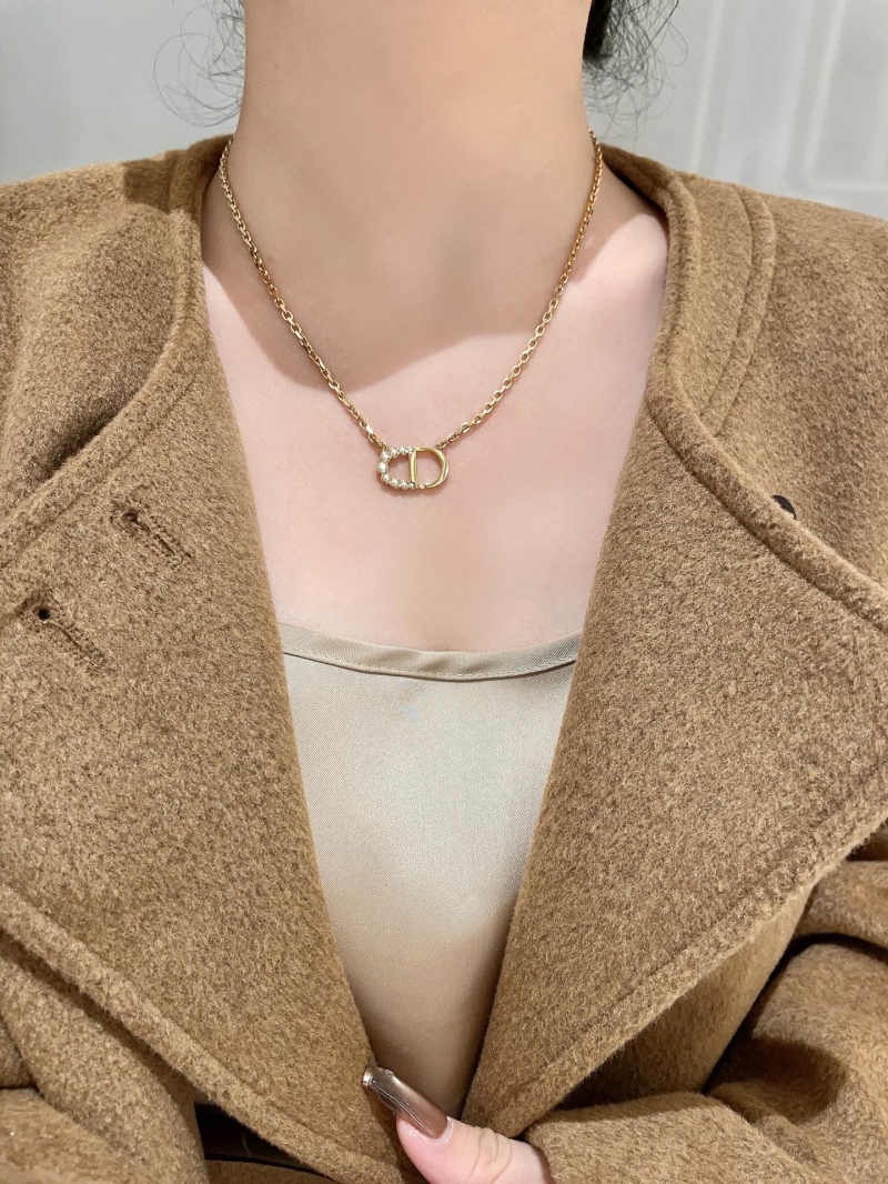 chr1st1an D10r necklaces